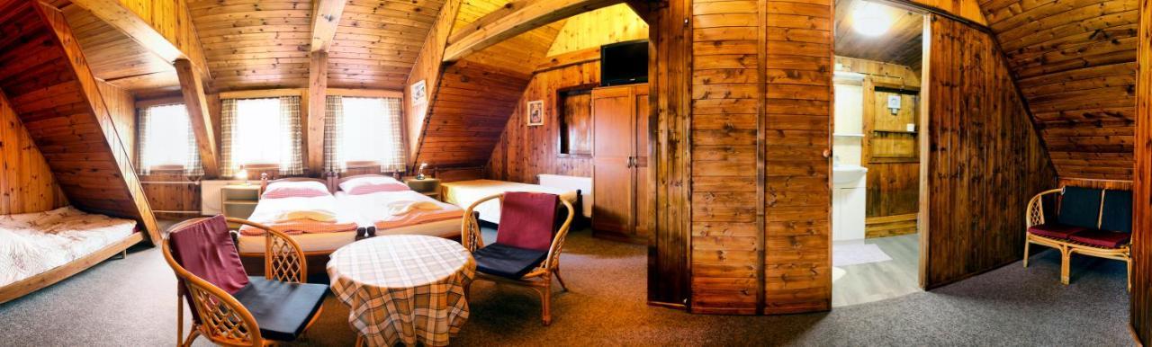 Pension U Stehliku Ruzova Bagian luar foto