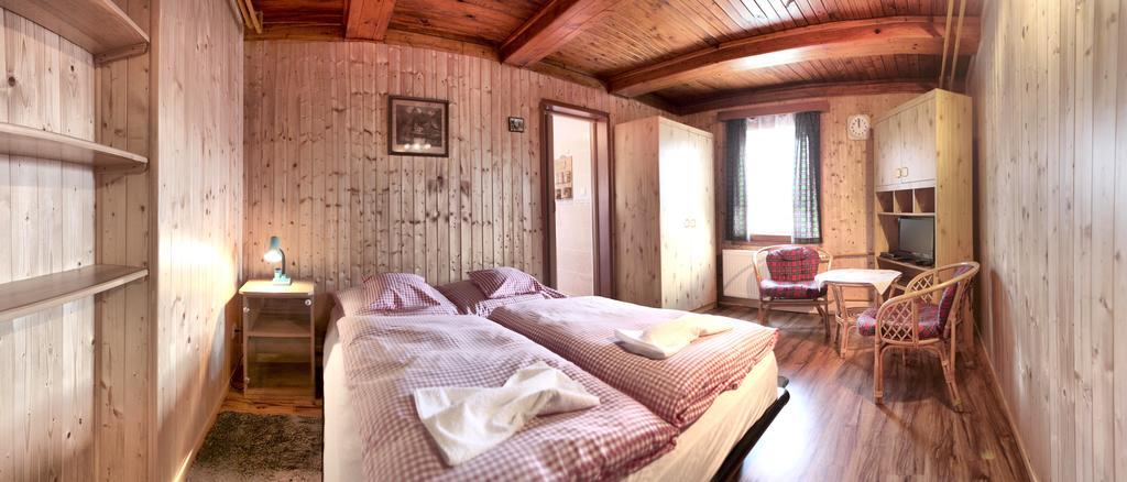 Pension U Stehliku Ruzova Bagian luar foto
