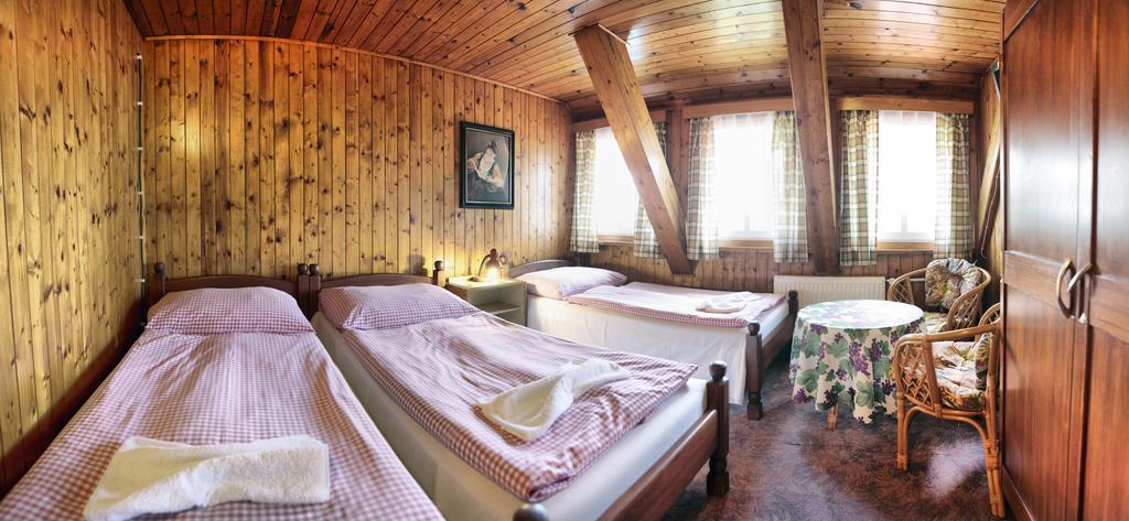 Pension U Stehliku Ruzova Bagian luar foto
